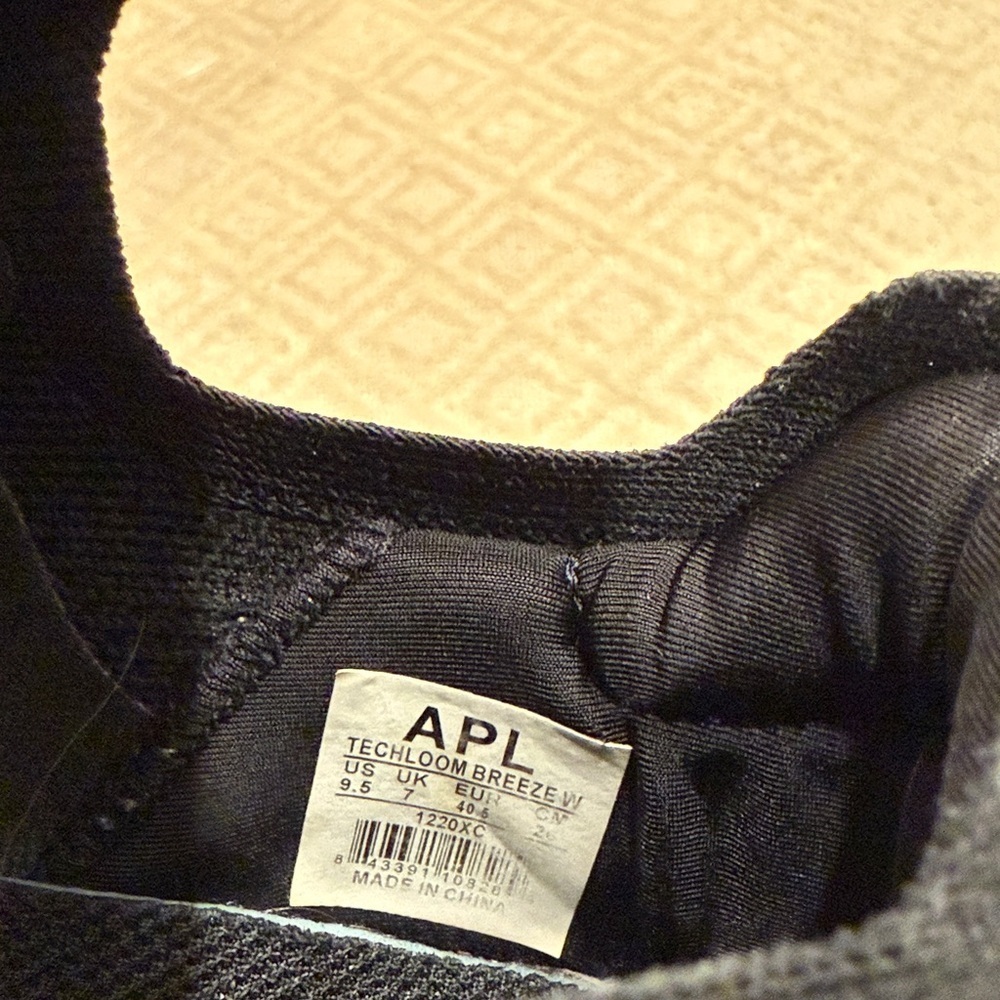APL TechLoom Breeze Sneakers Women’s 9.5 Black White Running Shoes - Picture 4 of 4